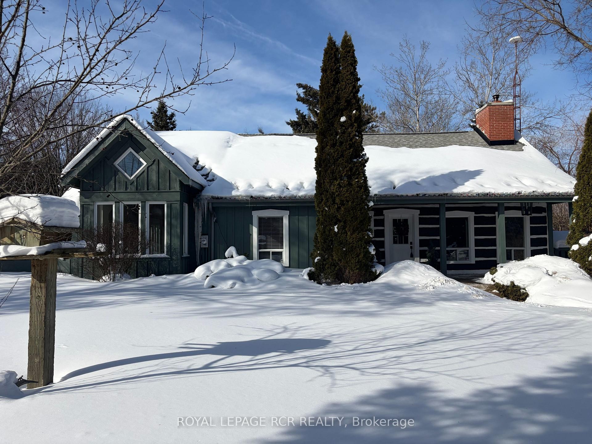 









1762


Queen

Street,
Caledon,




ON
L7K 2N6

