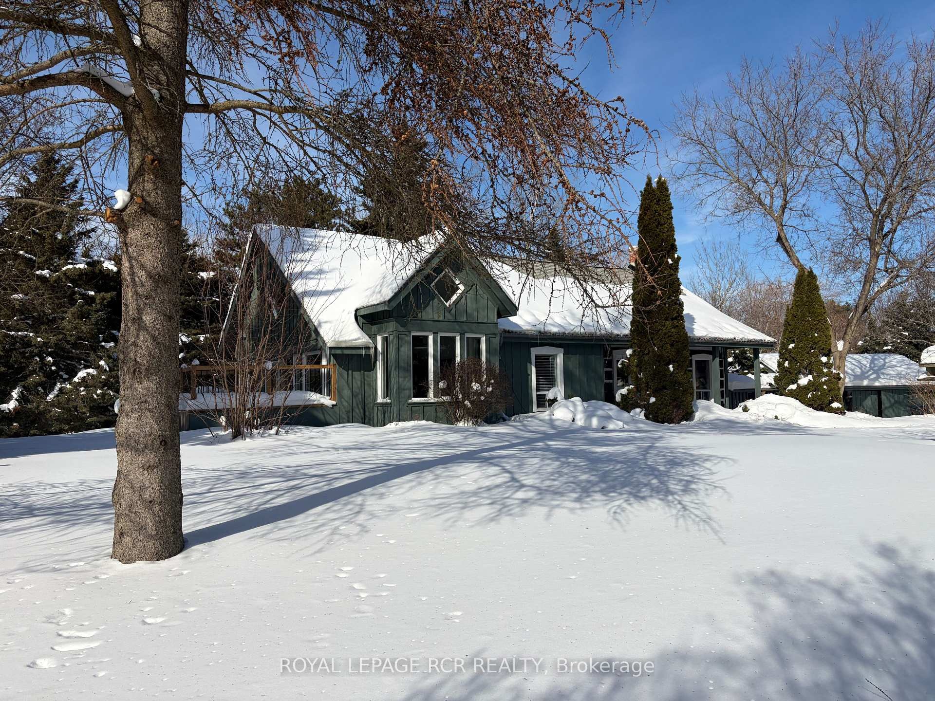 









1762


Queen

Street,
Caledon,




ON
L7K 2N6

