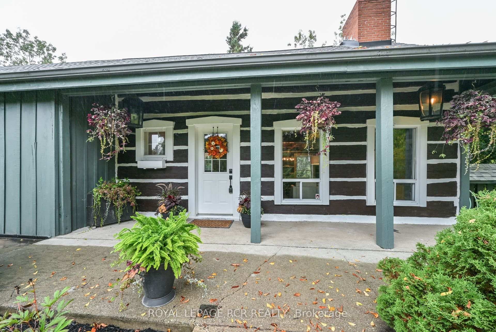 









1762


Queen

Street,
Caledon,




ON
L7K 2N6

