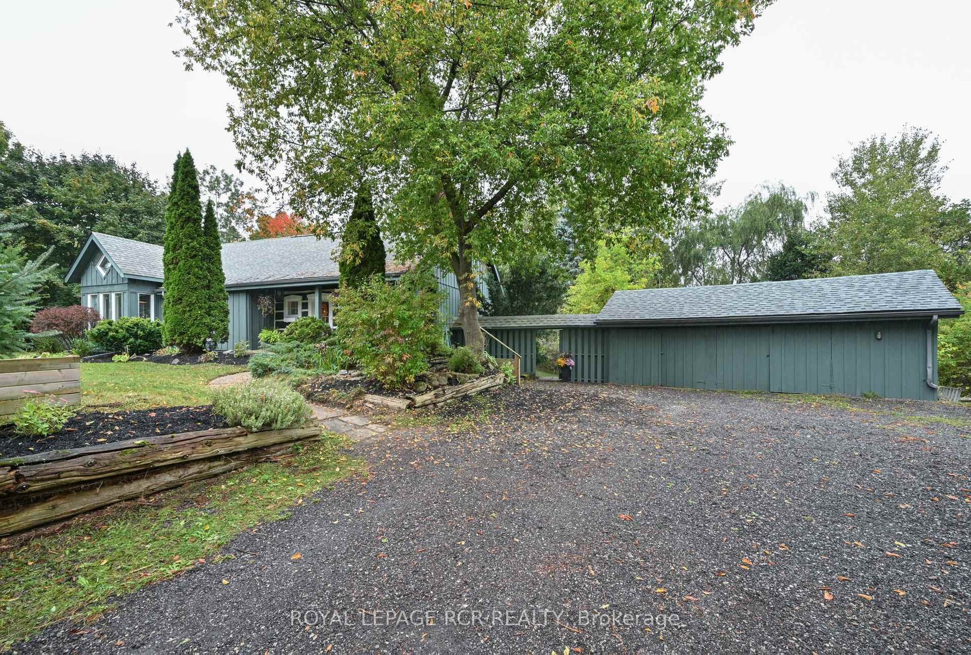 









1762


Queen

Street,
Caledon,




ON
L7K 2N6

