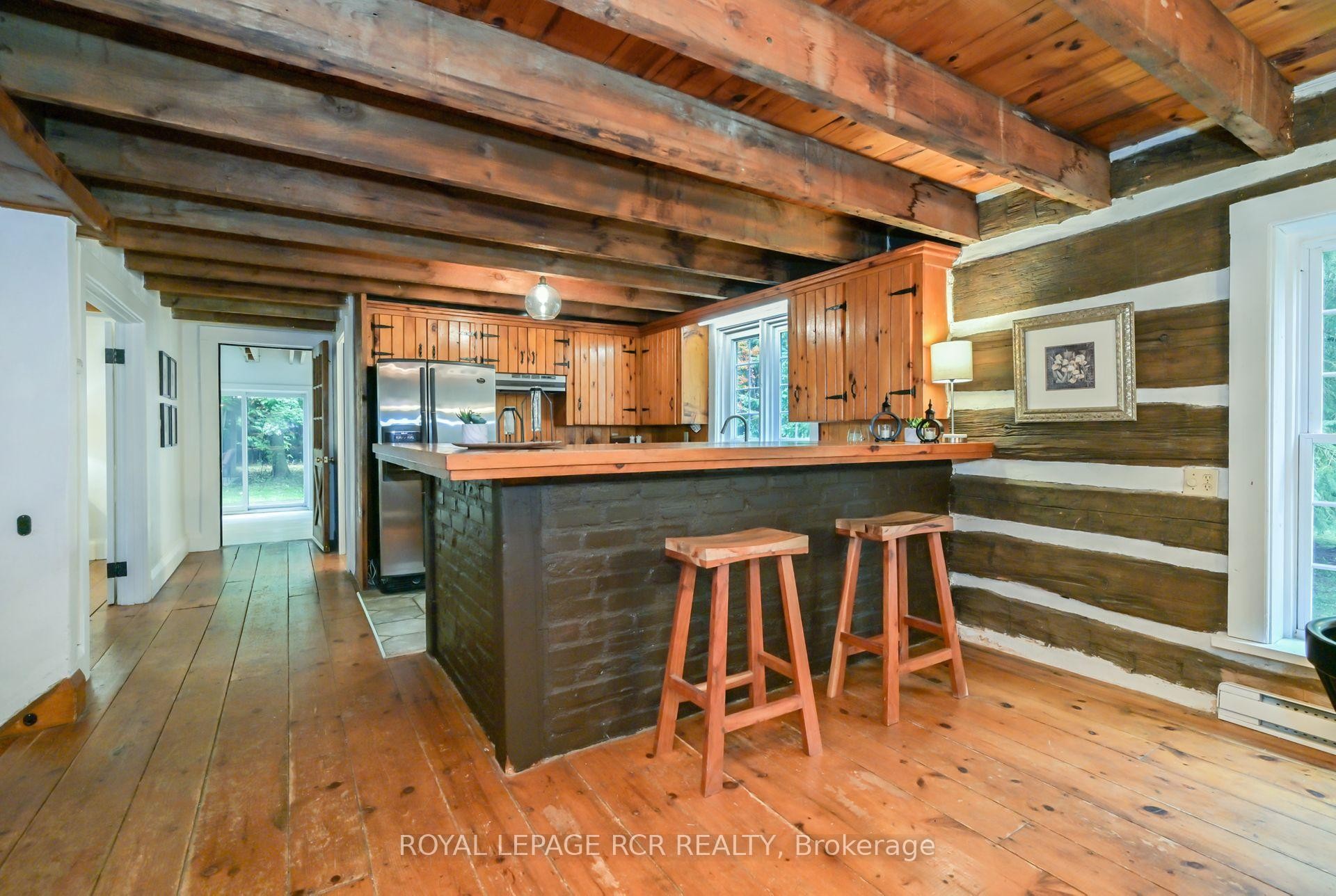 









1762


Queen

Street,
Caledon,




ON
L7K 2N6

