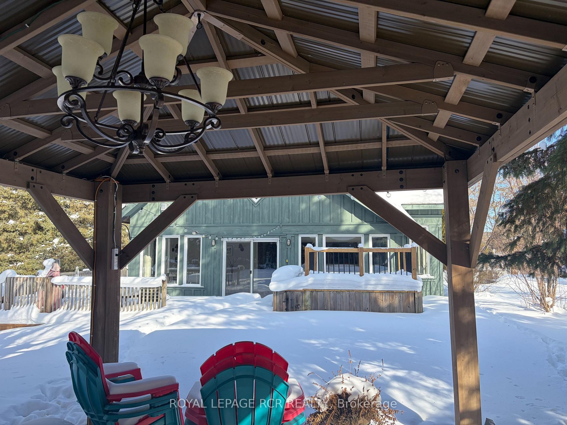 









1762


Queen

Street,
Caledon,




ON
L7K 2N6

