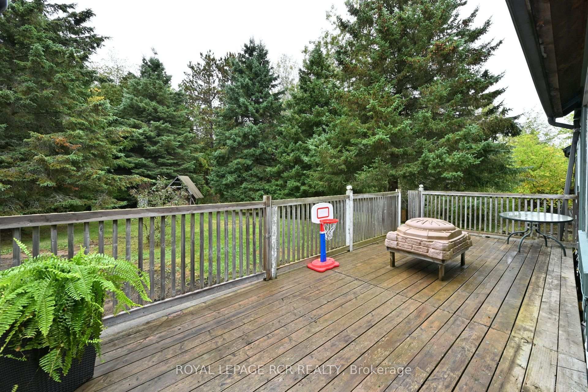 









1762


Queen

Street,
Caledon,




ON
L7K 2N6

