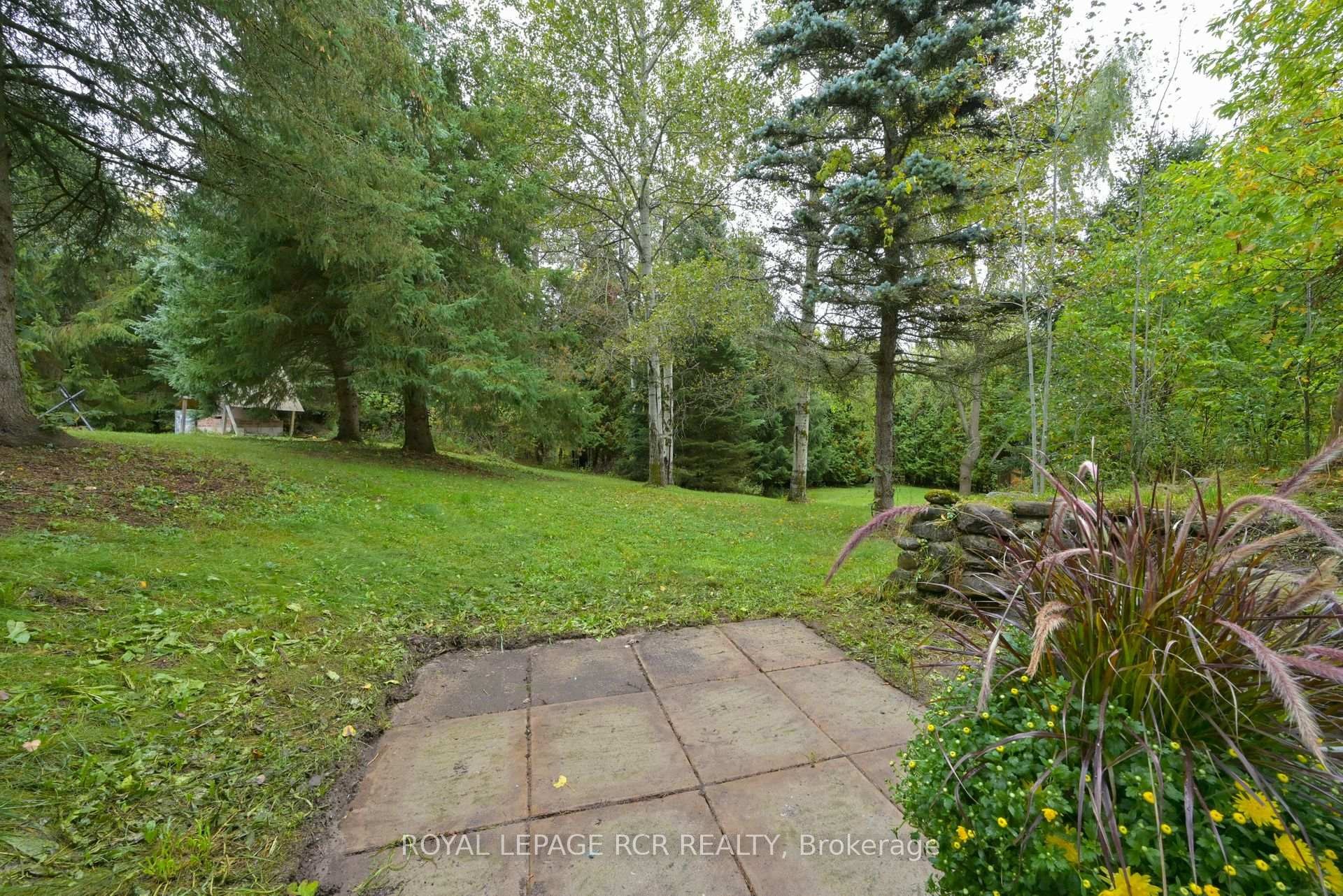 









1762


Queen

Street,
Caledon,




ON
L7K 2N6

