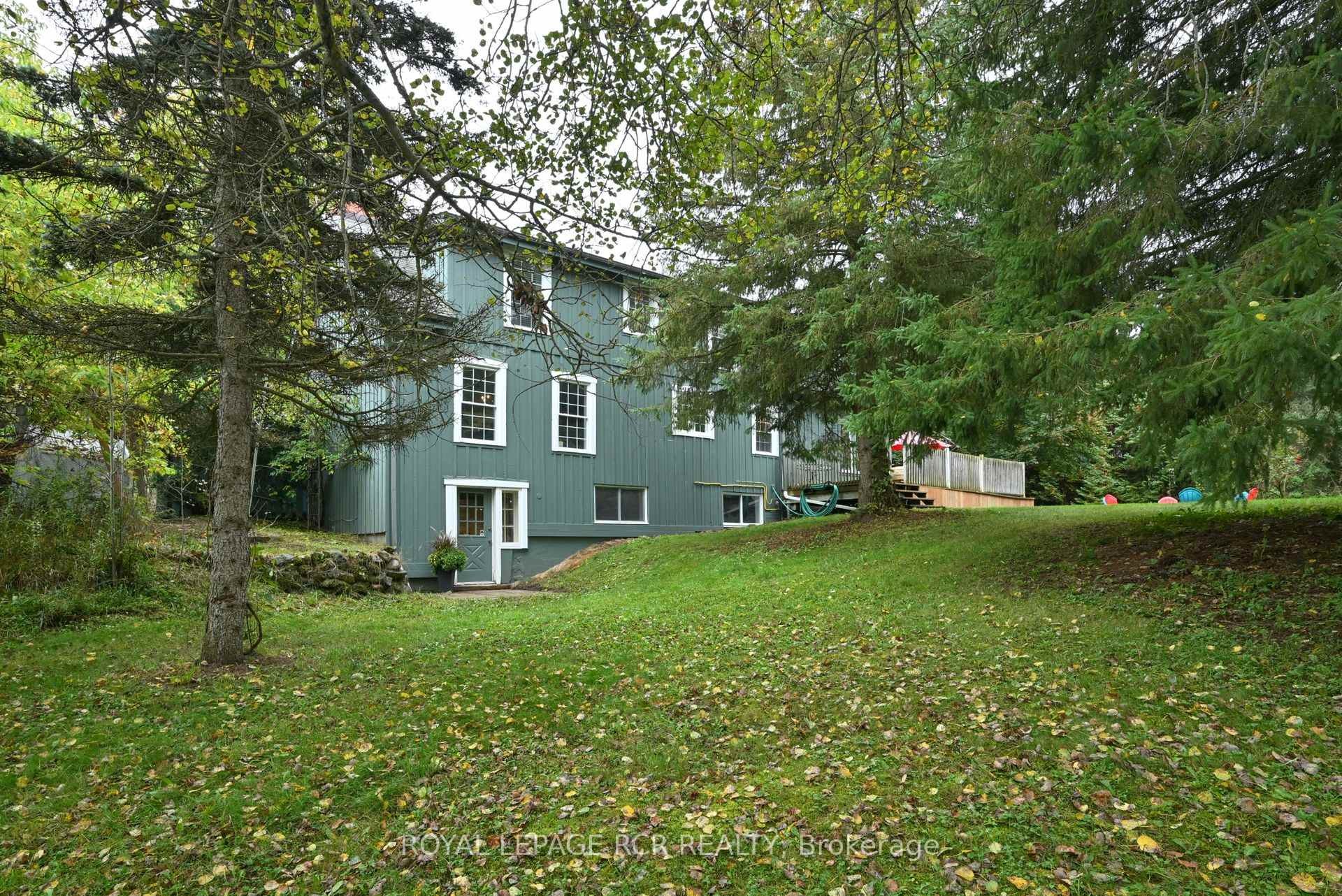 









1762


Queen

Street,
Caledon,




ON
L7K 2N6

