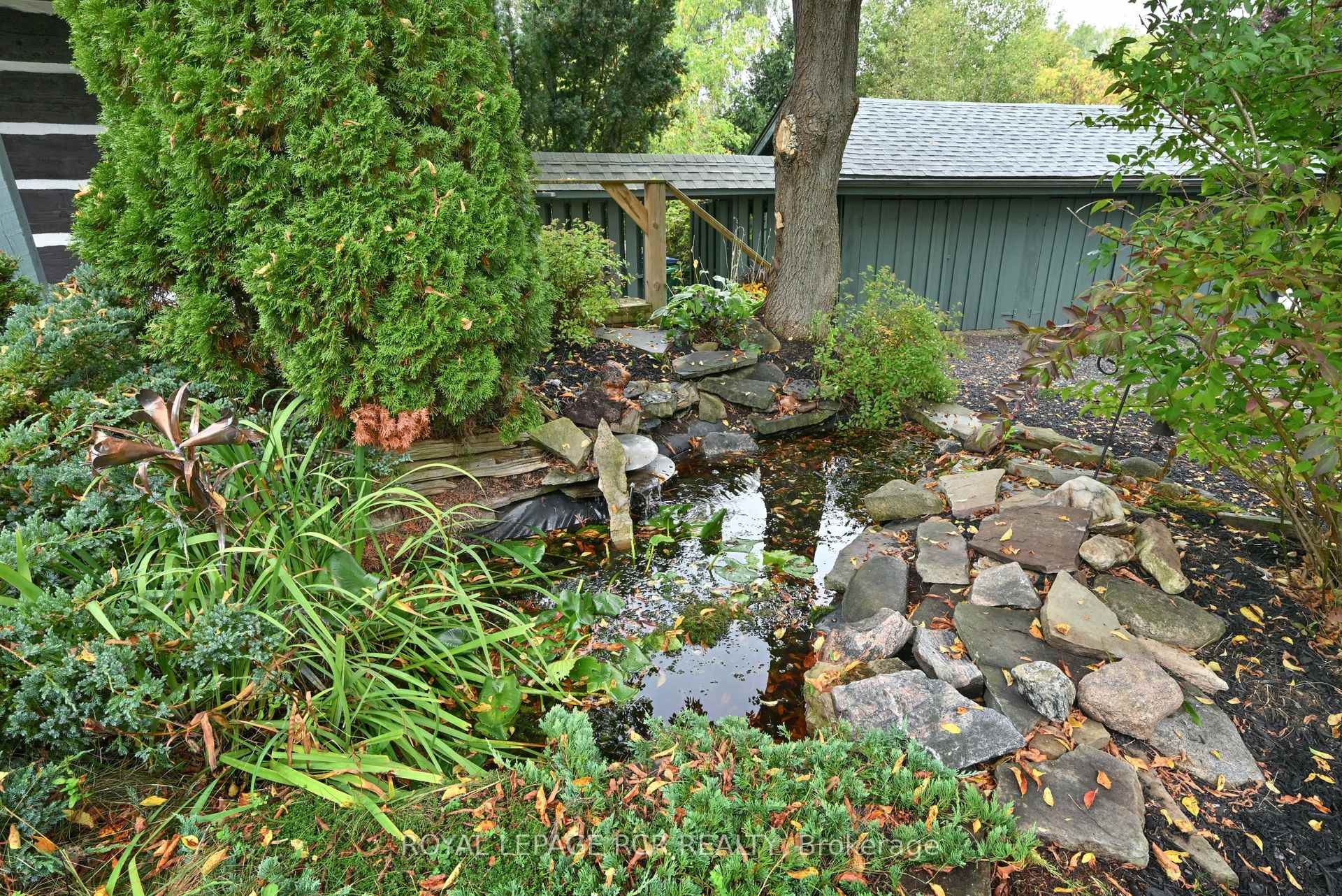 









1762


Queen

Street,
Caledon,




ON
L7K 2N6

