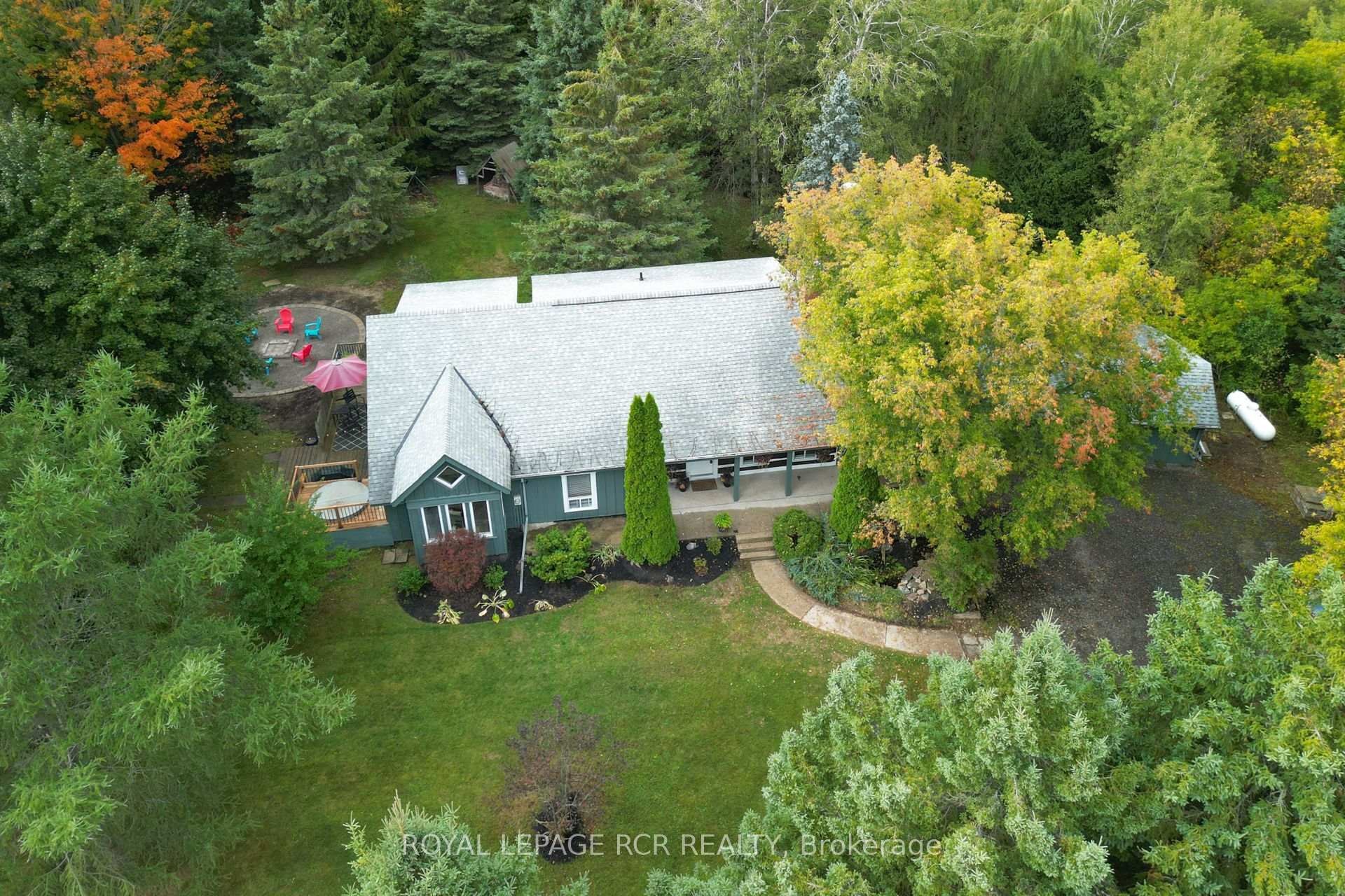 









1762


Queen

Street,
Caledon,




ON
L7K 2N6

