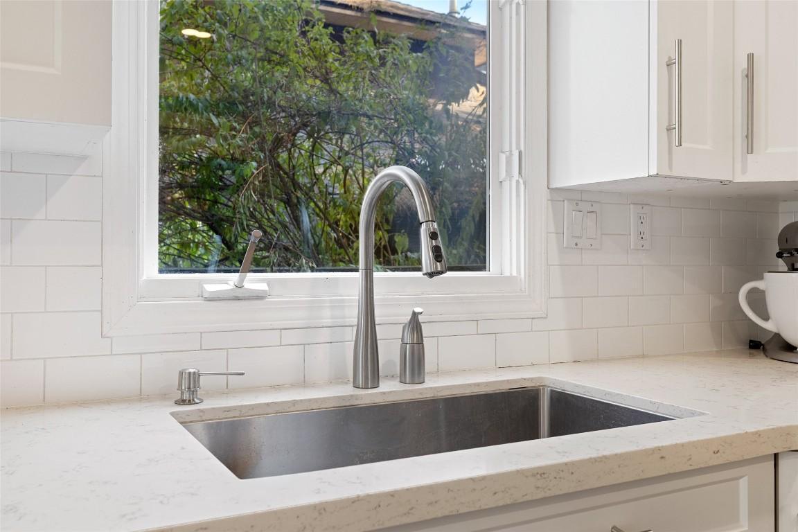 









1988


Abel

Street,
West Kelowna,




BC
V1Z 3C9

