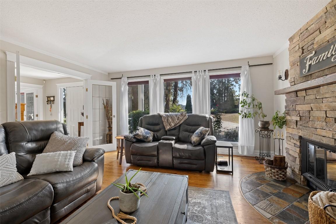 









1988


Abel

Street,
West Kelowna,




BC
V1Z 3C9

