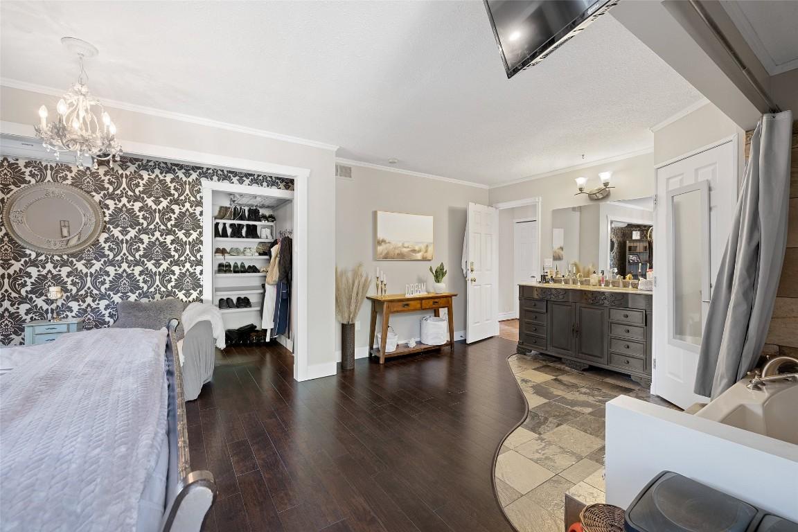 









1988


Abel

Street,
West Kelowna,




BC
V1Z 3C9

