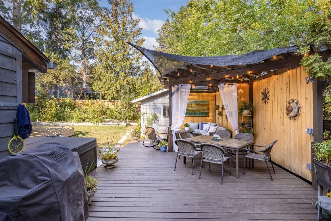 









1988


Abel

Street,
West Kelowna,




BC
V1Z 3C9

