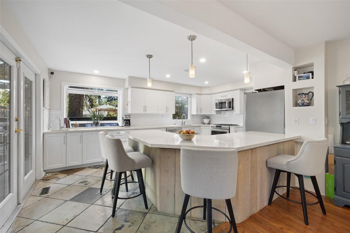 









1988


Abel

Street,
West Kelowna,




BC
V1Z 3C9

