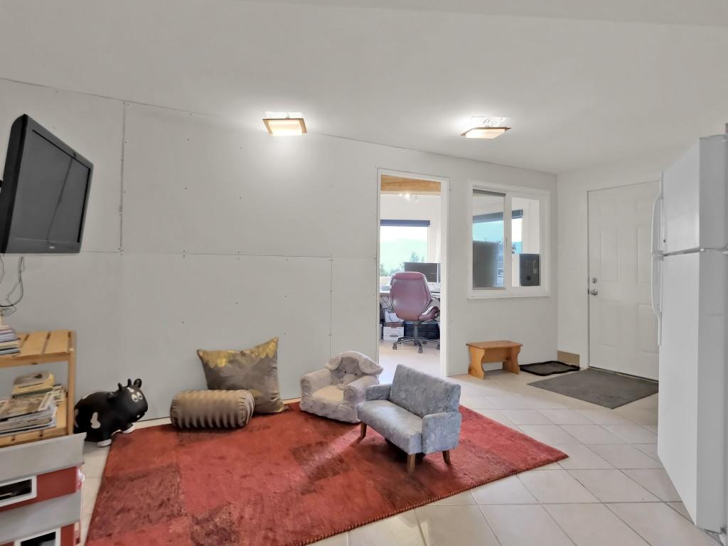 









2630


Rufli

Road,
West Kelowna,




BC
V4T 1R3

