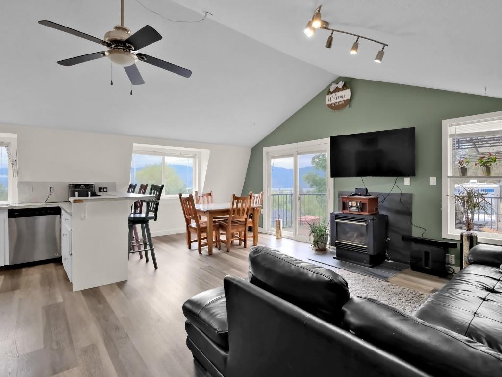 









2630


Rufli

Road,
West Kelowna,




BC
V4T 1R3

