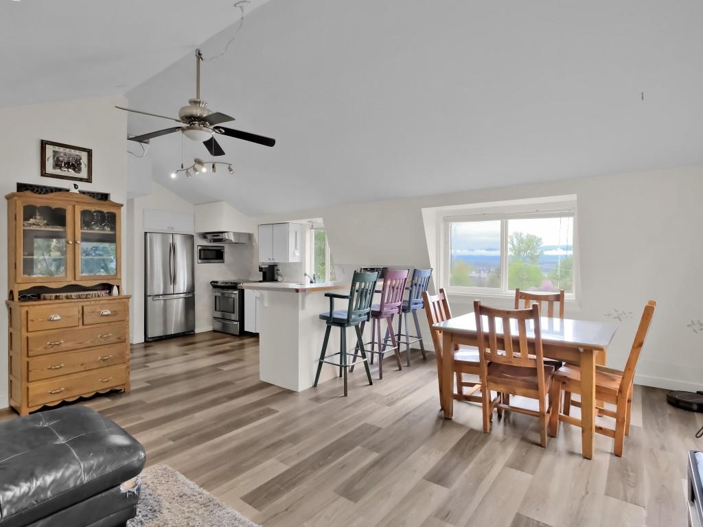 









2630


Rufli

Road,
West Kelowna,




BC
V4T 1R3

