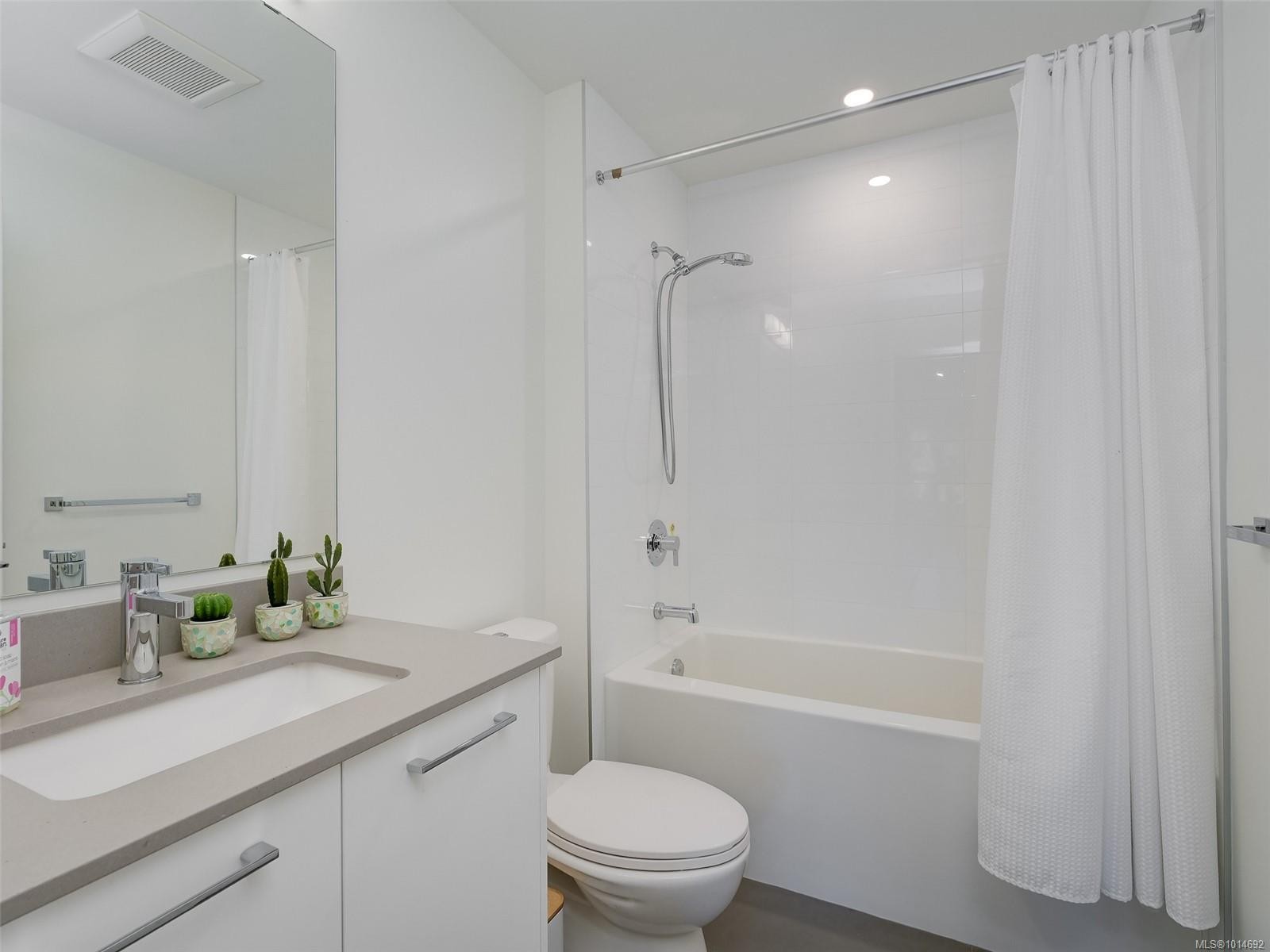 









960


Reunion

Ave, 218,
Langford,




BC
V9B 0W5

