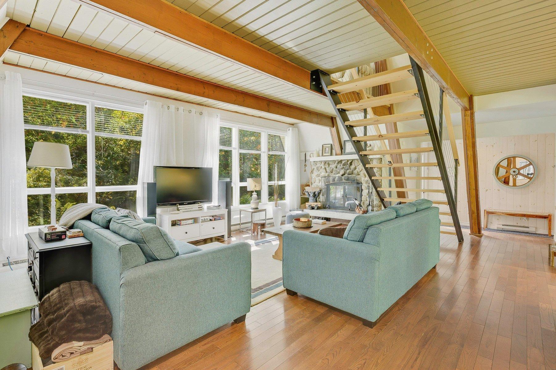 









1507


Rue des Bécassines

,
Sainte-Adèle,




QC
J8B2C3

