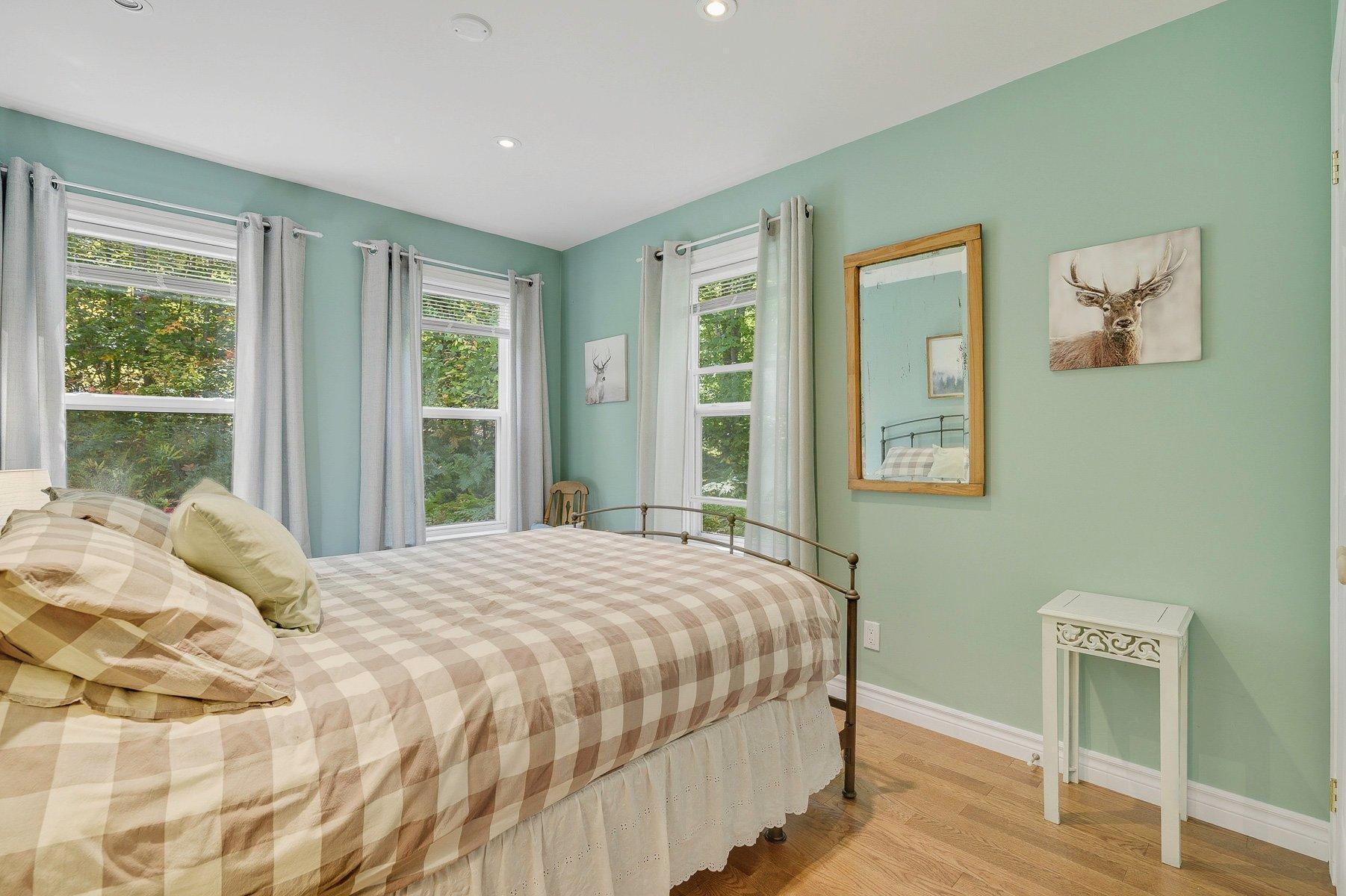 









1507


Rue des Bécassines

,
Sainte-Adèle,




QC
J8B2C3


