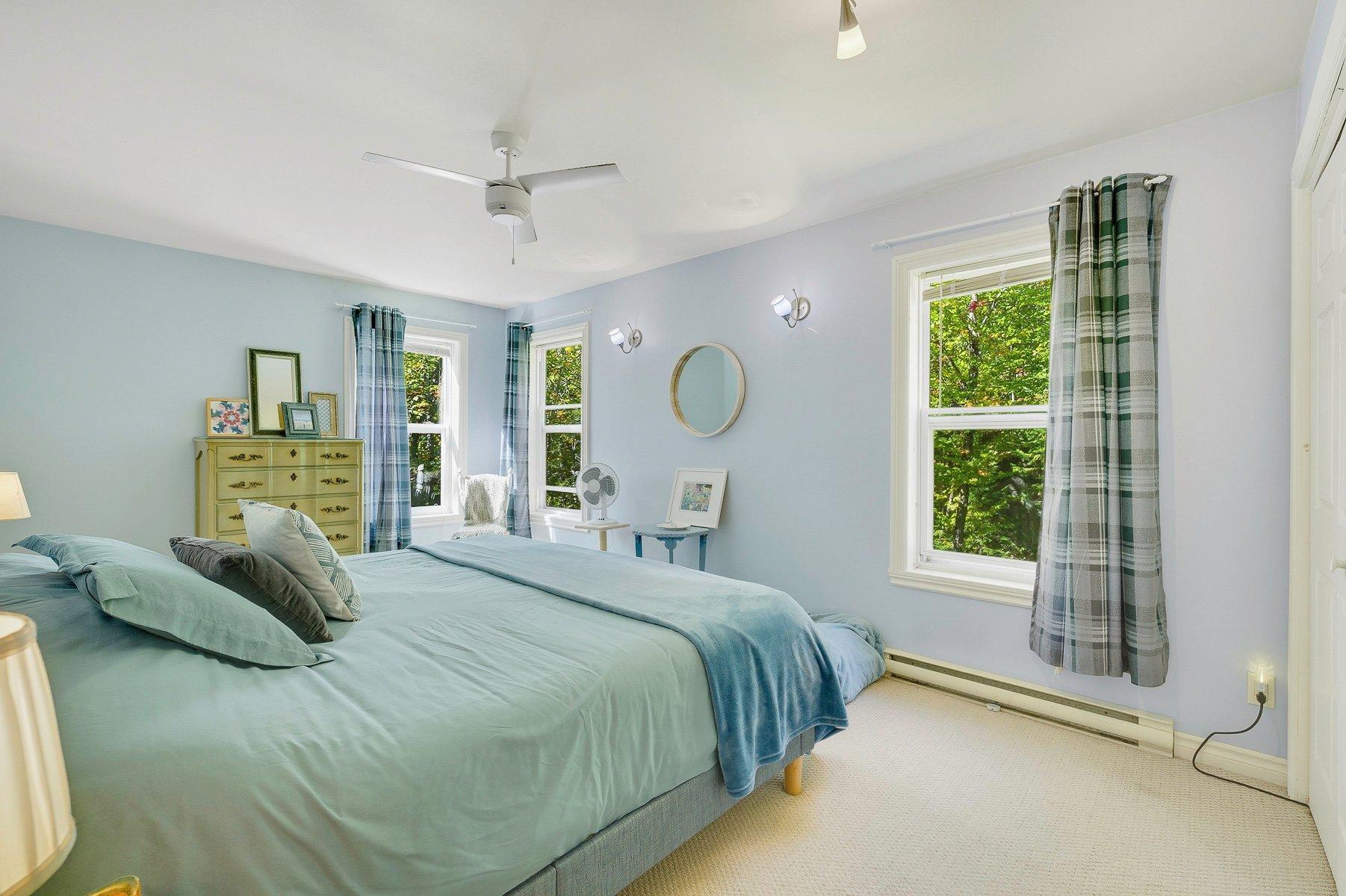 









1507


Rue des Bécassines

,
Sainte-Adèle,




QC
J8B2C3

