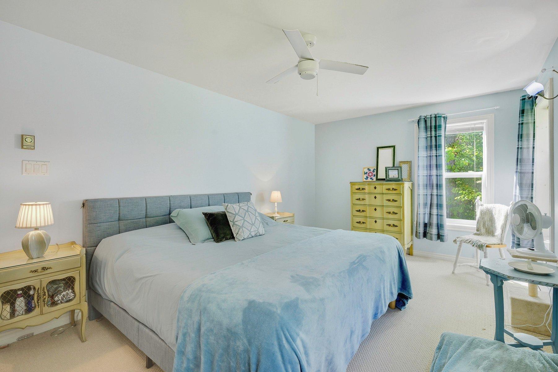 









1507


Rue des Bécassines

,
Sainte-Adèle,




QC
J8B2C3

