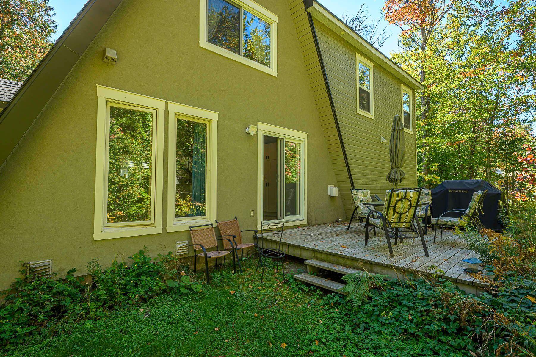 









1507


Rue des Bécassines

,
Sainte-Adèle,




QC
J8B2C3

