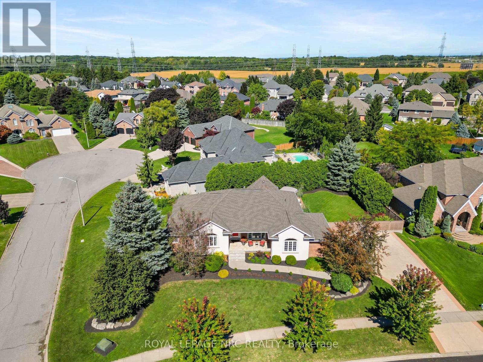 












3505 MATTHEWS DRIVE

,
Niagara Falls (Mt. Carmel),




Ontario
L2H2Z4

