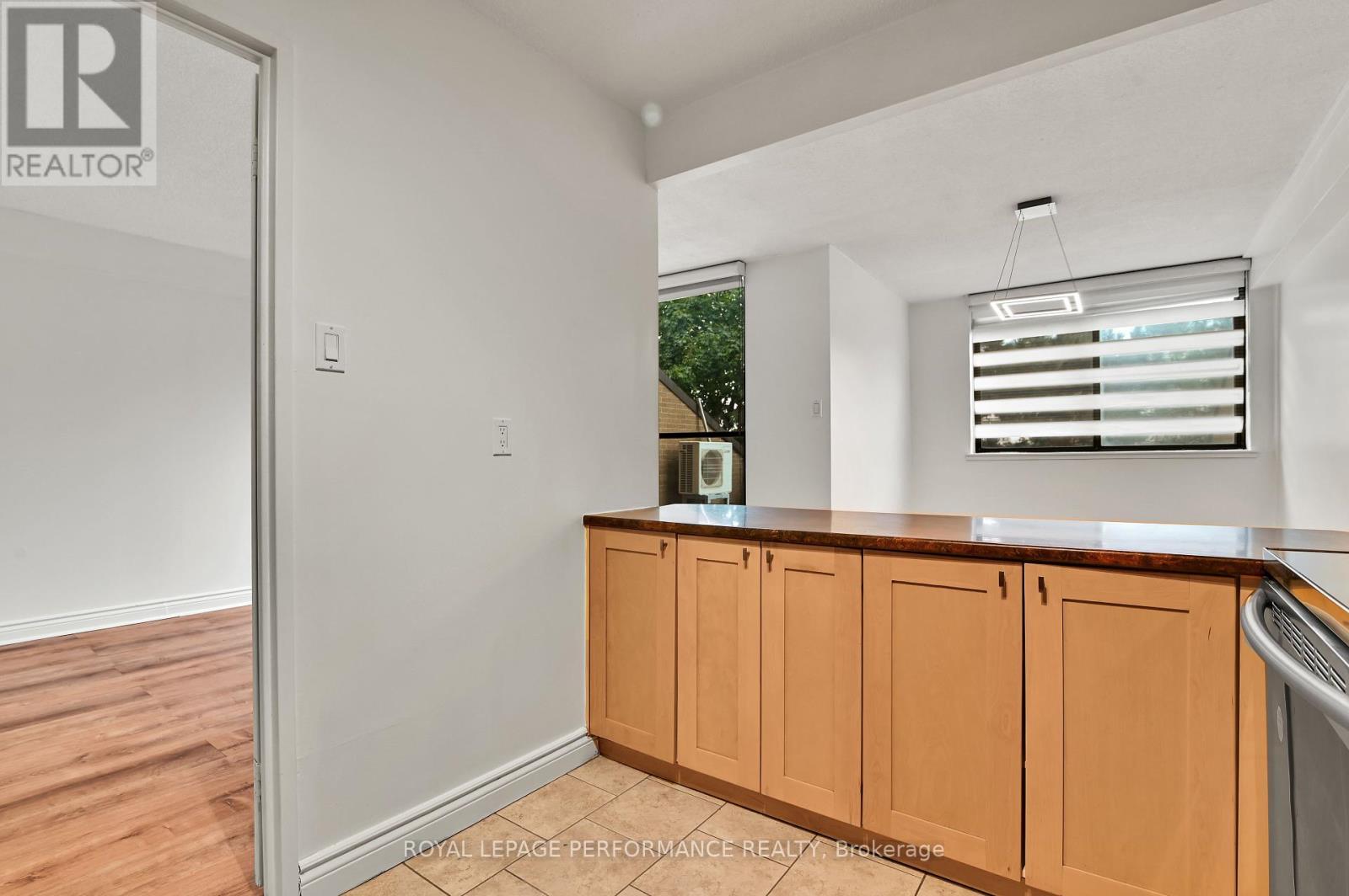 












344 - 515 ST LAURENT BOULEVARD

,
Ottawa,




Ontario
K1K3X5

