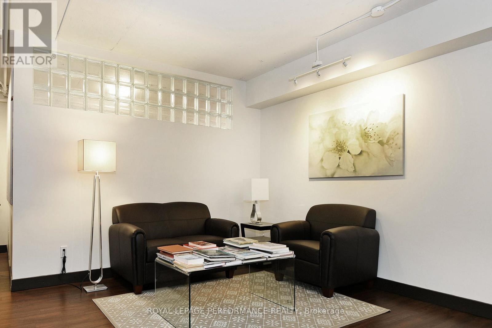 












344 - 515 ST LAURENT BOULEVARD

,
Ottawa,




Ontario
K1K3X5

