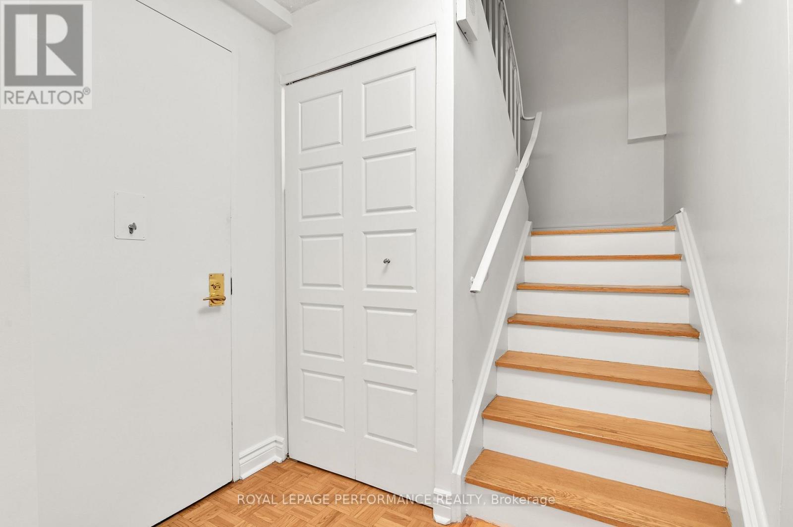 












344 - 515 ST LAURENT BOULEVARD

,
Ottawa,




Ontario
K1K3X5

