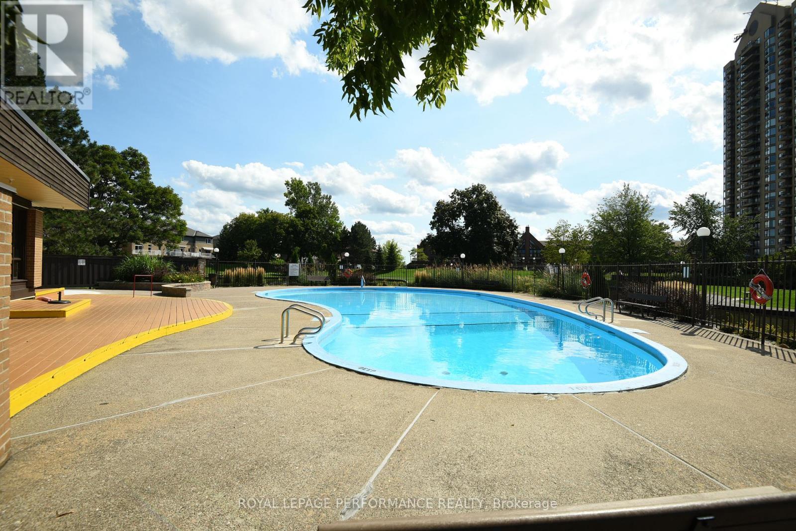 












344 - 515 ST LAURENT BOULEVARD

,
Ottawa,




Ontario
K1K3X5

