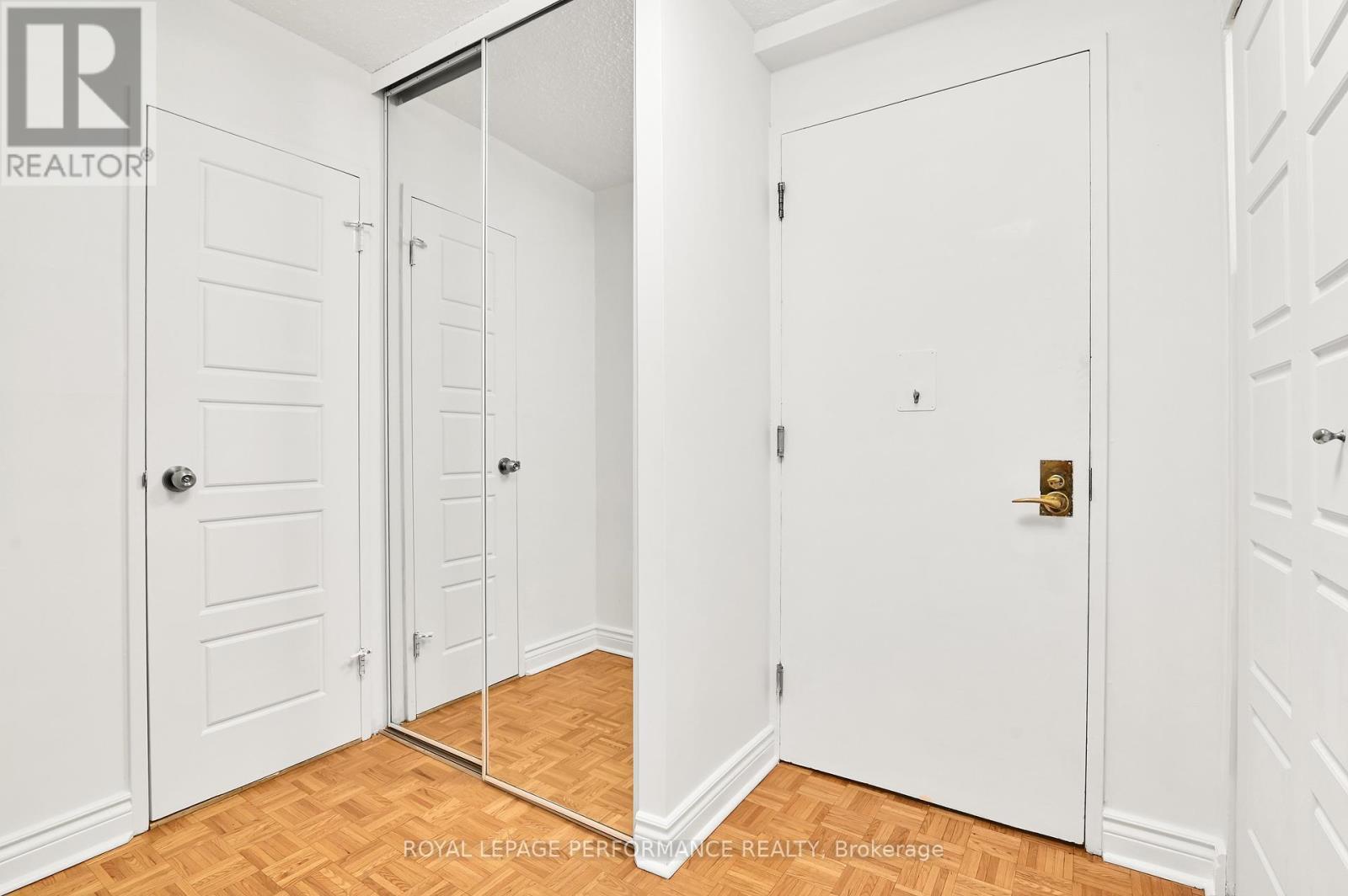 












344 - 515 ST LAURENT BOULEVARD

,
Ottawa,




Ontario
K1K3X5

