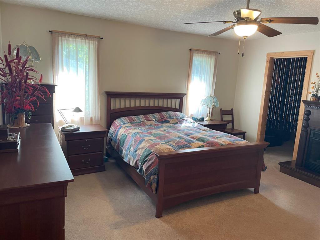 












417 Victor Avenue

,
Onanole,




Manitoba
R0J1N0

