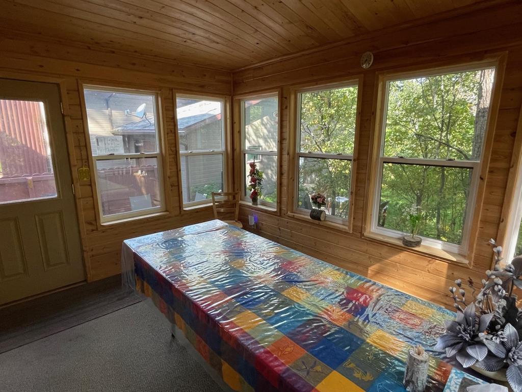 












417 Victor Avenue

,
Onanole,




Manitoba
R0J1N0

