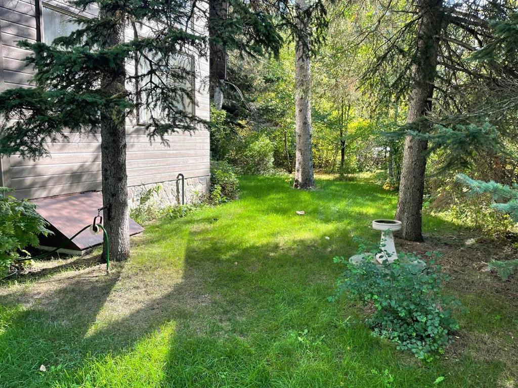 












417 Victor Avenue

,
Onanole,




Manitoba
R0J1N0

