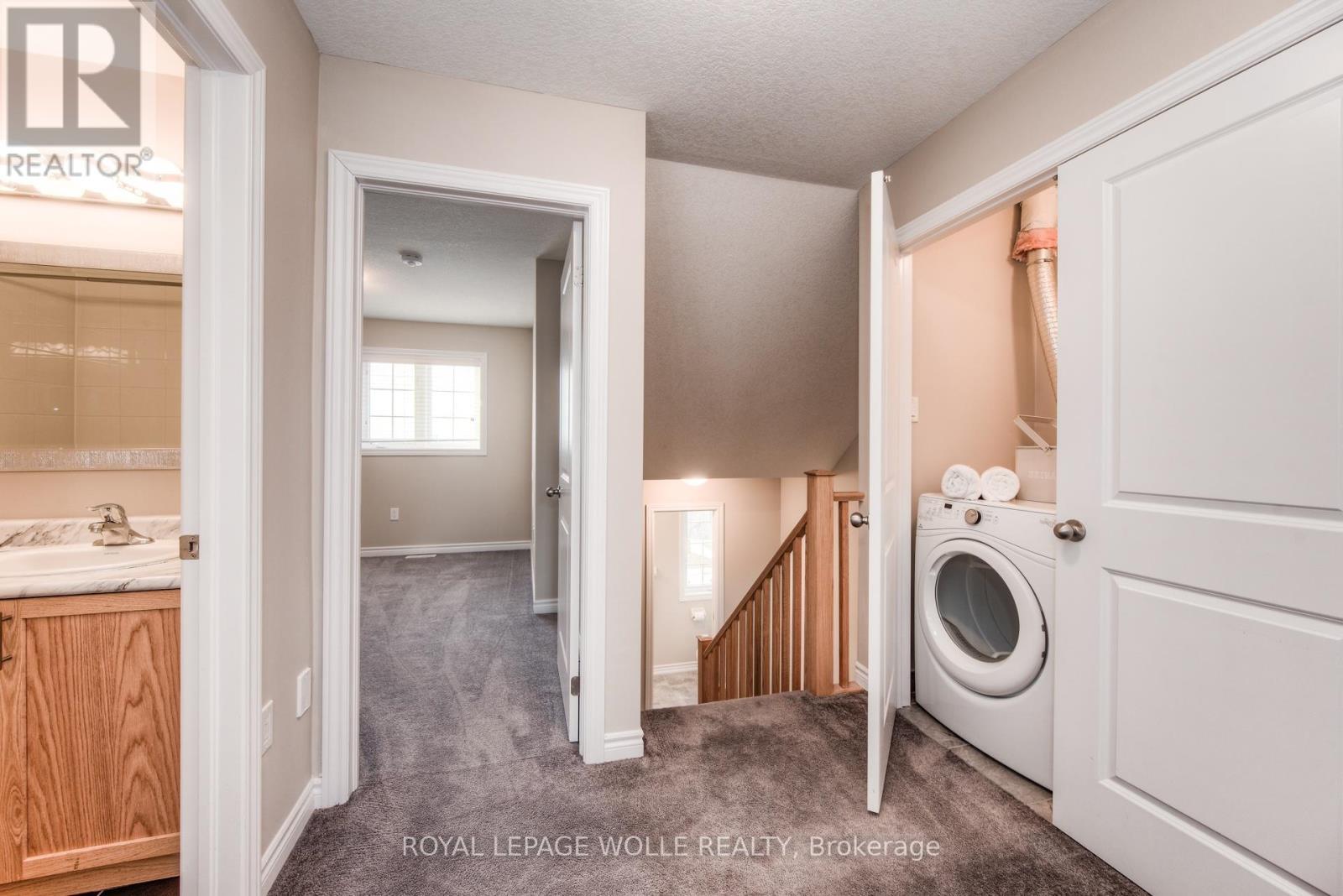












B - 387 WESTWOOD DRIVE

,
Kitchener,




Ontario
N2M0B5

