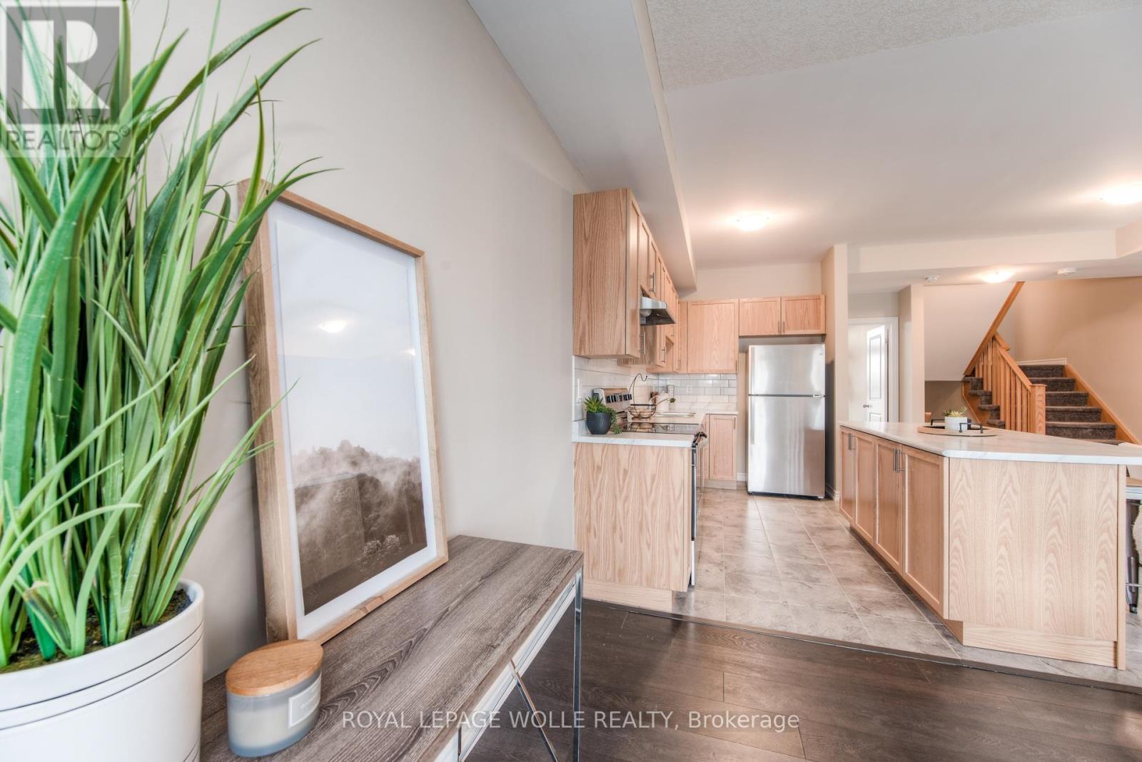 












B - 387 WESTWOOD DRIVE

,
Kitchener,




Ontario
N2M0B5

