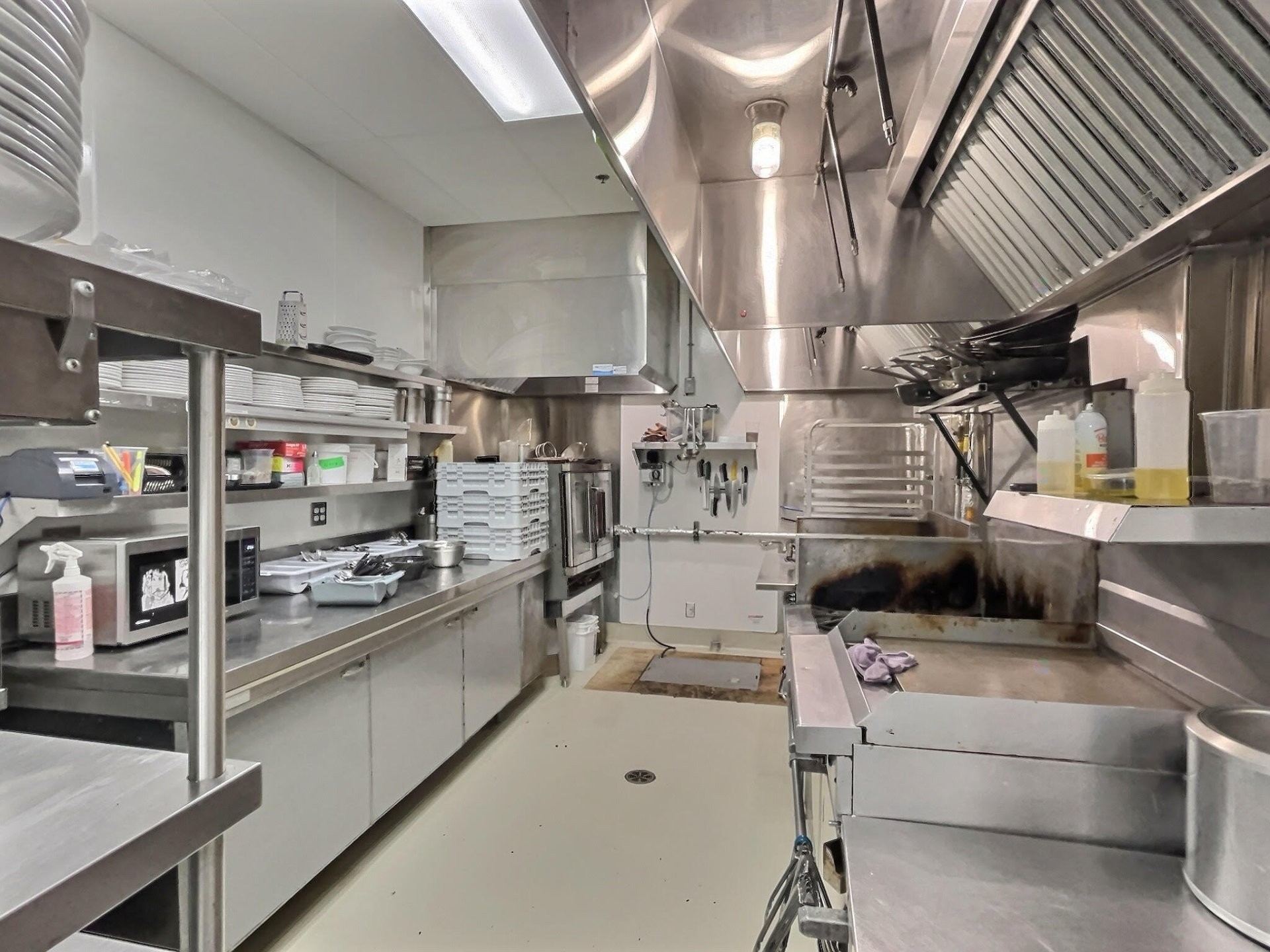 









321

 - 327


Rue des Forges

,
Trois-Rivières,




QC
G9A2G9

