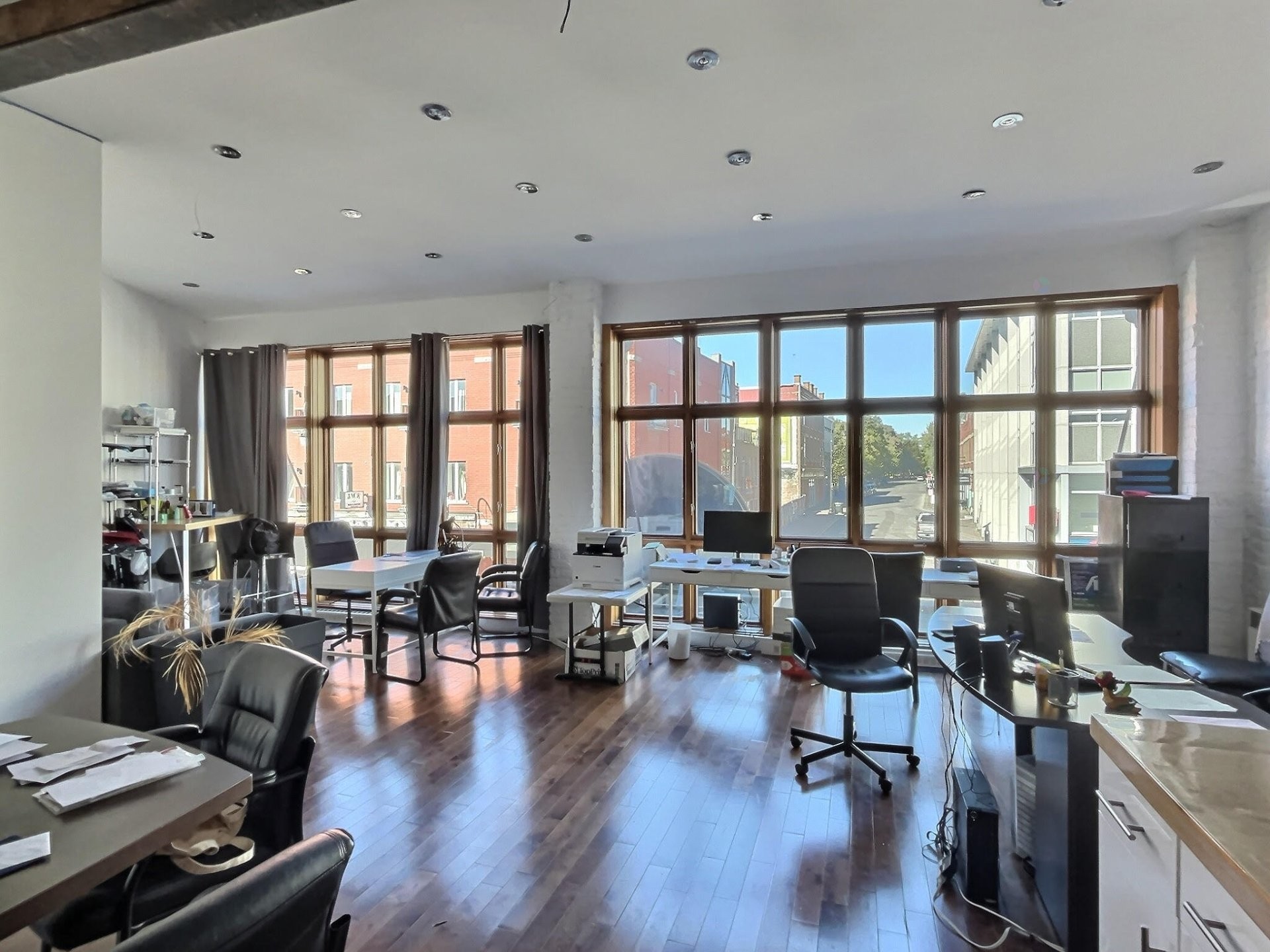 









321

 - 327


Rue des Forges

,
Trois-Rivières,




QC
G9A2G9

