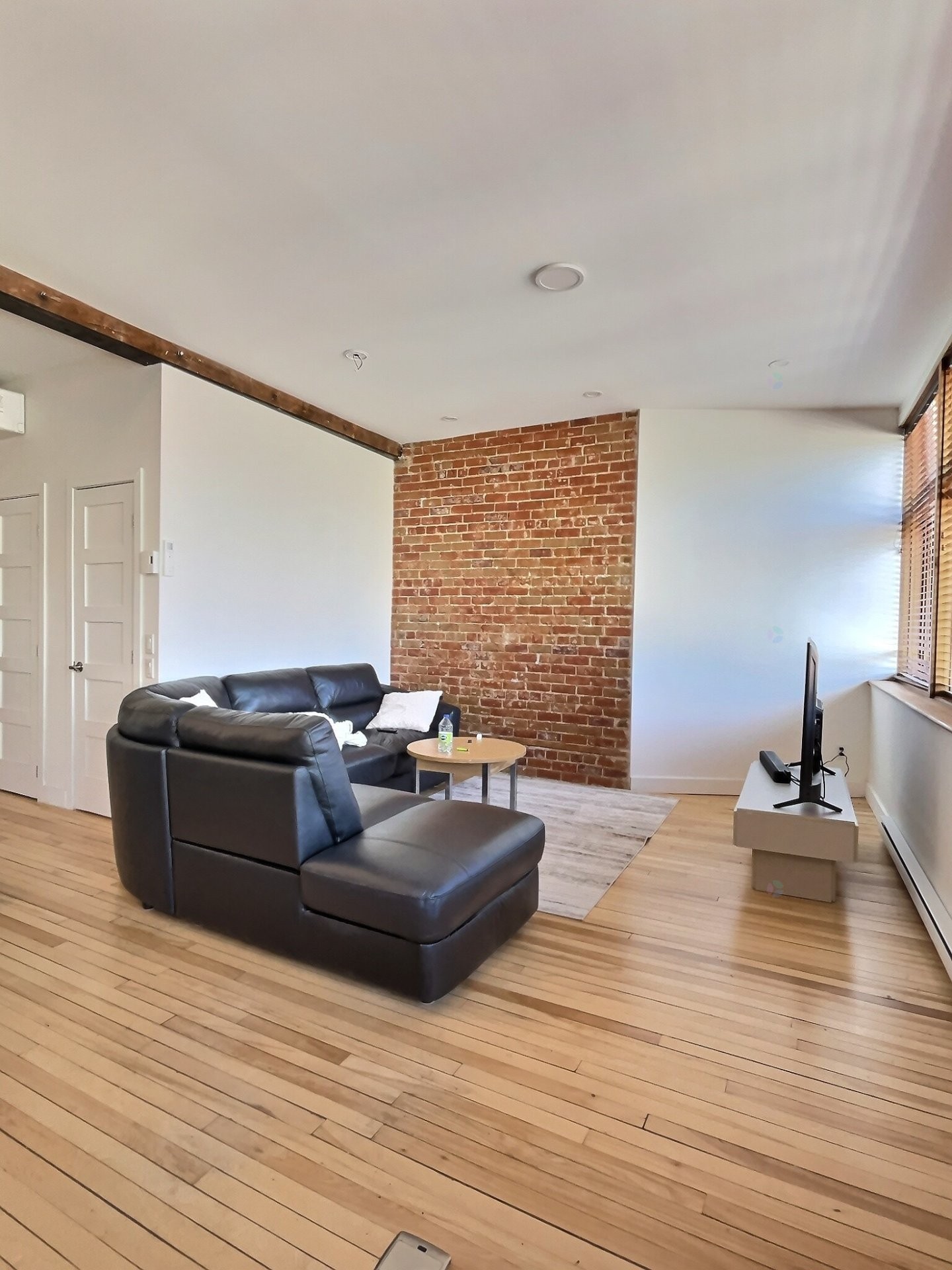 









321

 - 327


Rue des Forges

,
Trois-Rivières,




QC
G9A2G9

