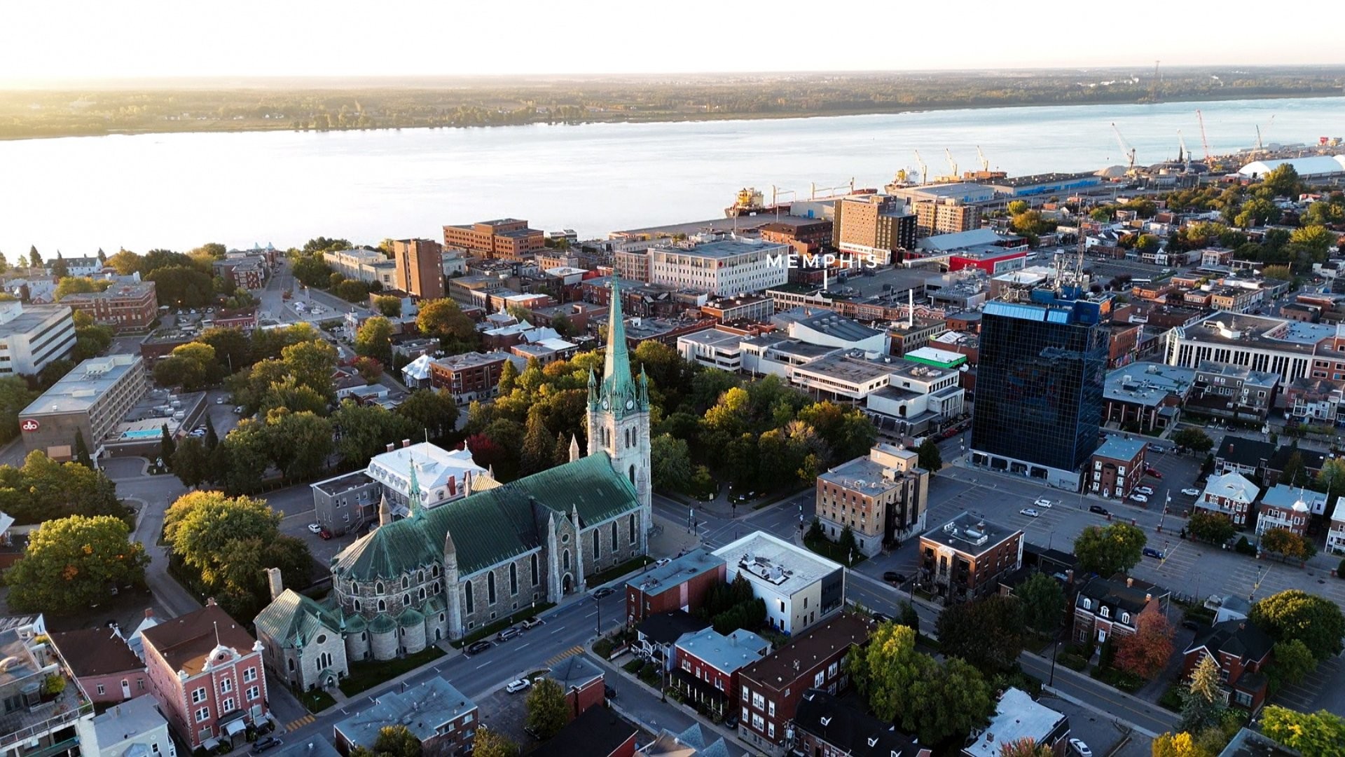 









321

 - 327


Rue des Forges

,
Trois-Rivières,




QC
G9A2G9

