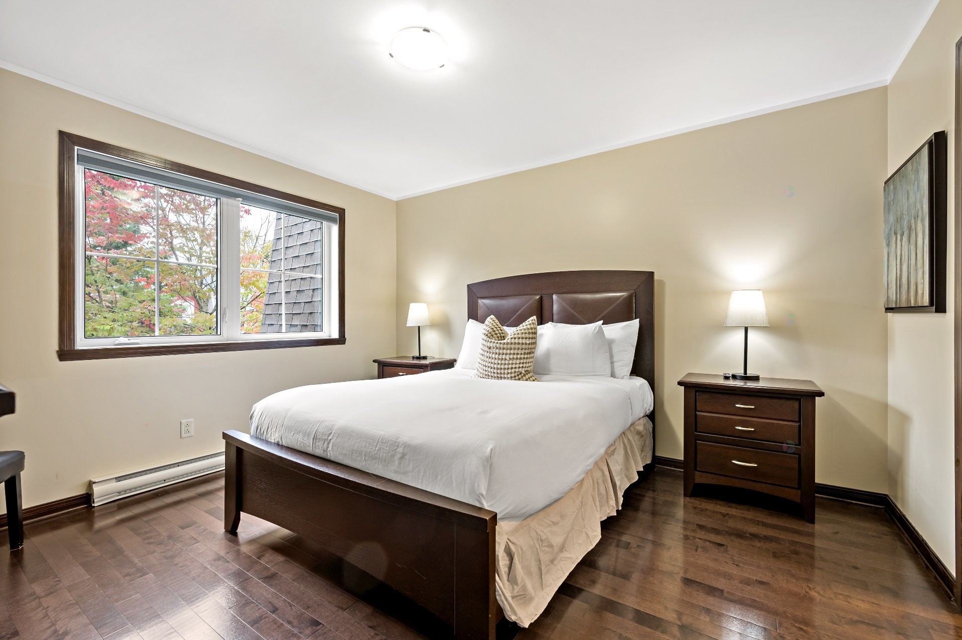 









214


Allée Boréalis

,
Mont-Tremblant,




QC
J8E0A4

