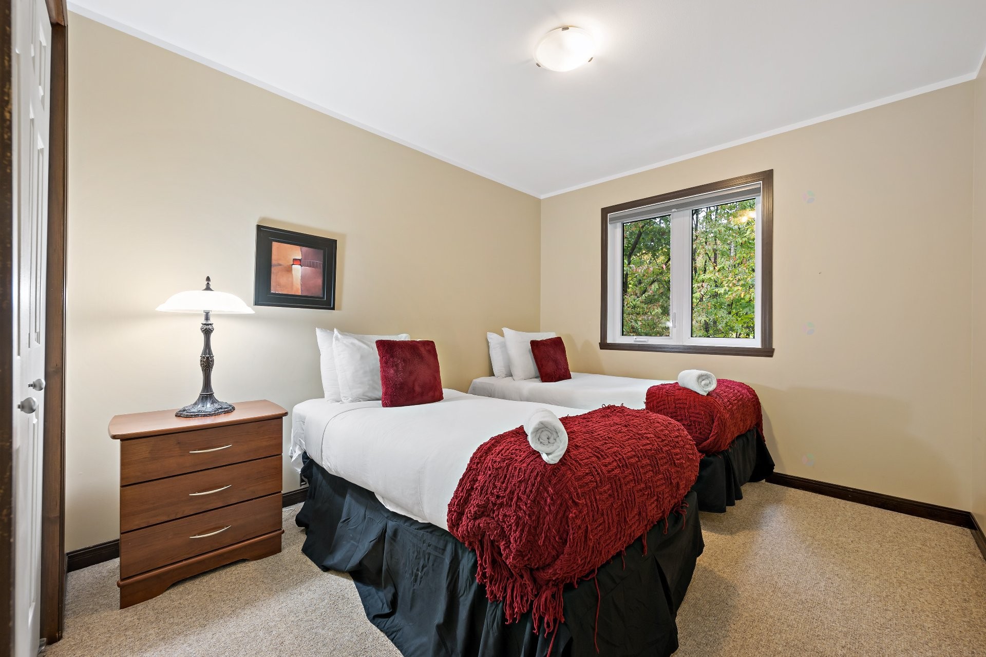 









214


Allée Boréalis

,
Mont-Tremblant,




QC
J8E0A4

