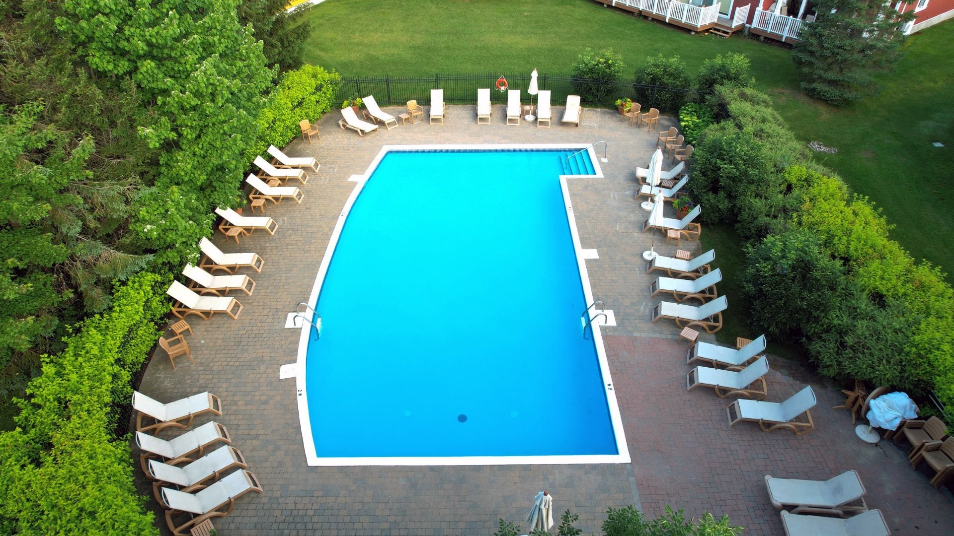 









214


Allée Boréalis

,
Mont-Tremblant,




QC
J8E0A4

