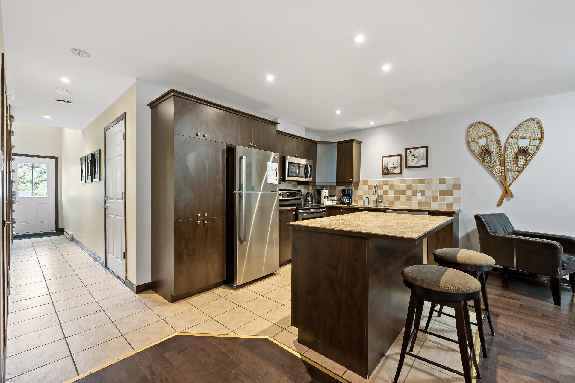 









214


Allée Boréalis

,
Mont-Tremblant,




QC
J8E0A4

