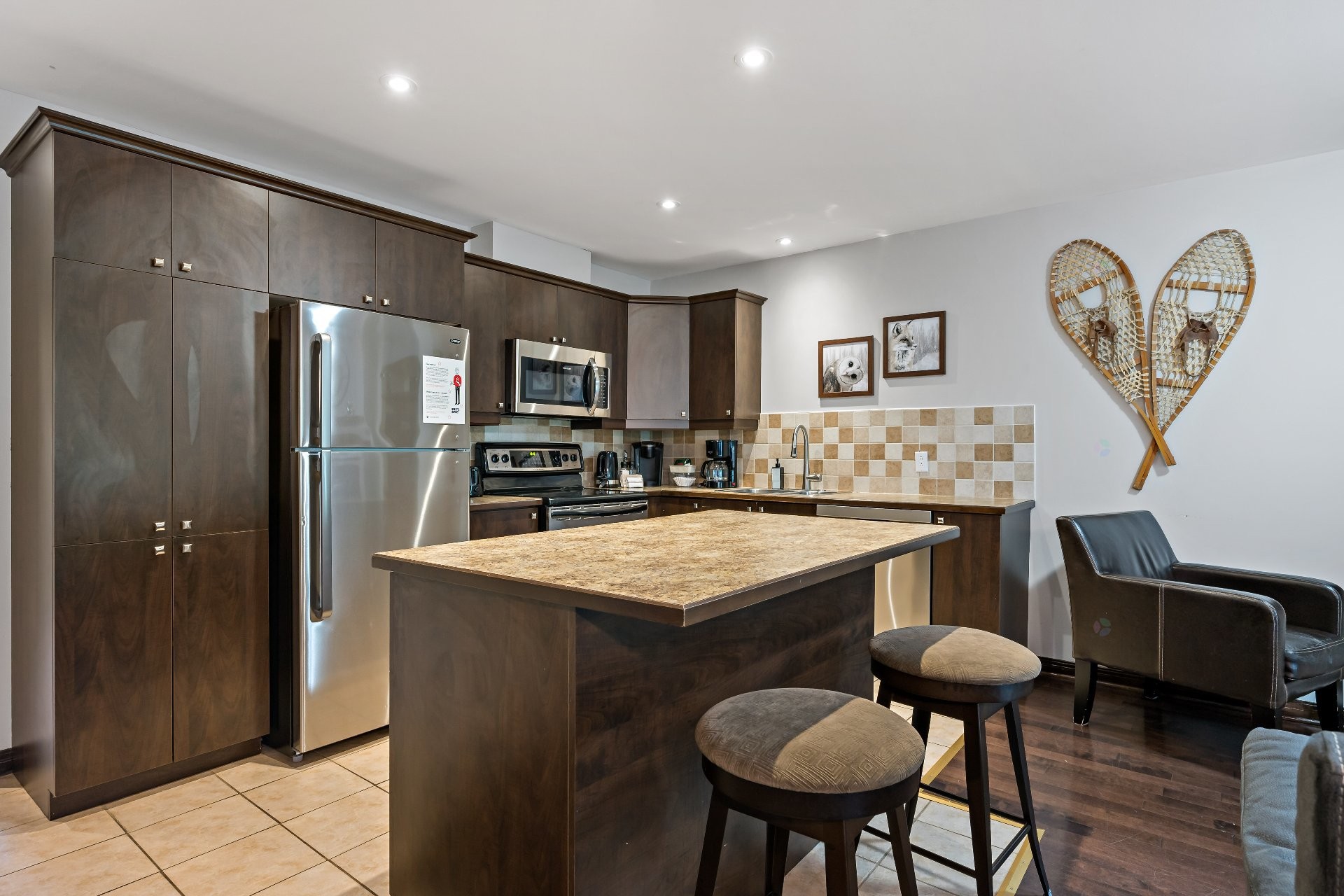 









214


Allée Boréalis

,
Mont-Tremblant,




QC
J8E0A4

