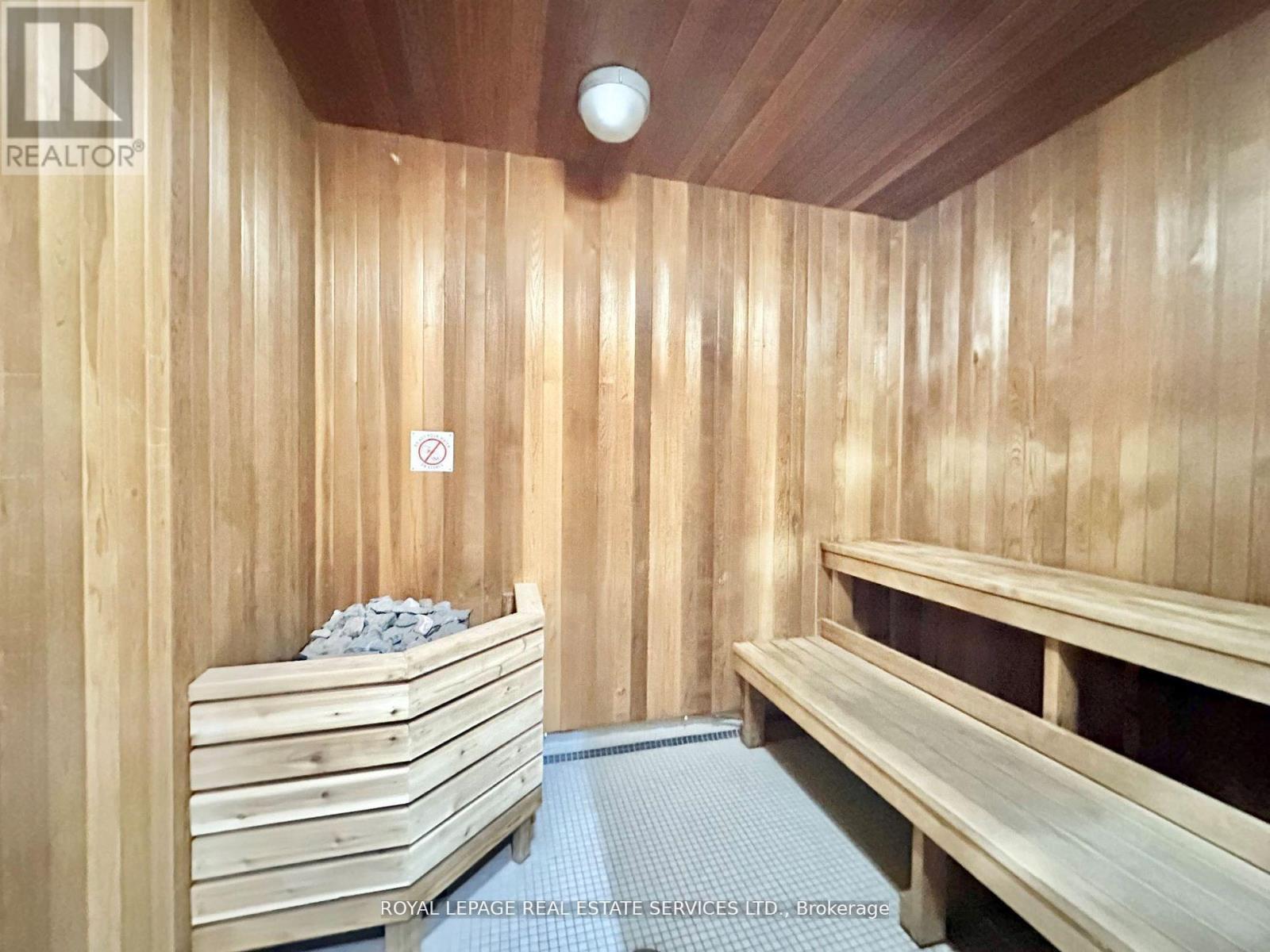 












3001 - 310 BURNHAMTHORPE ROAD W

,
Mississauga,




Ontario
L5B4P9

