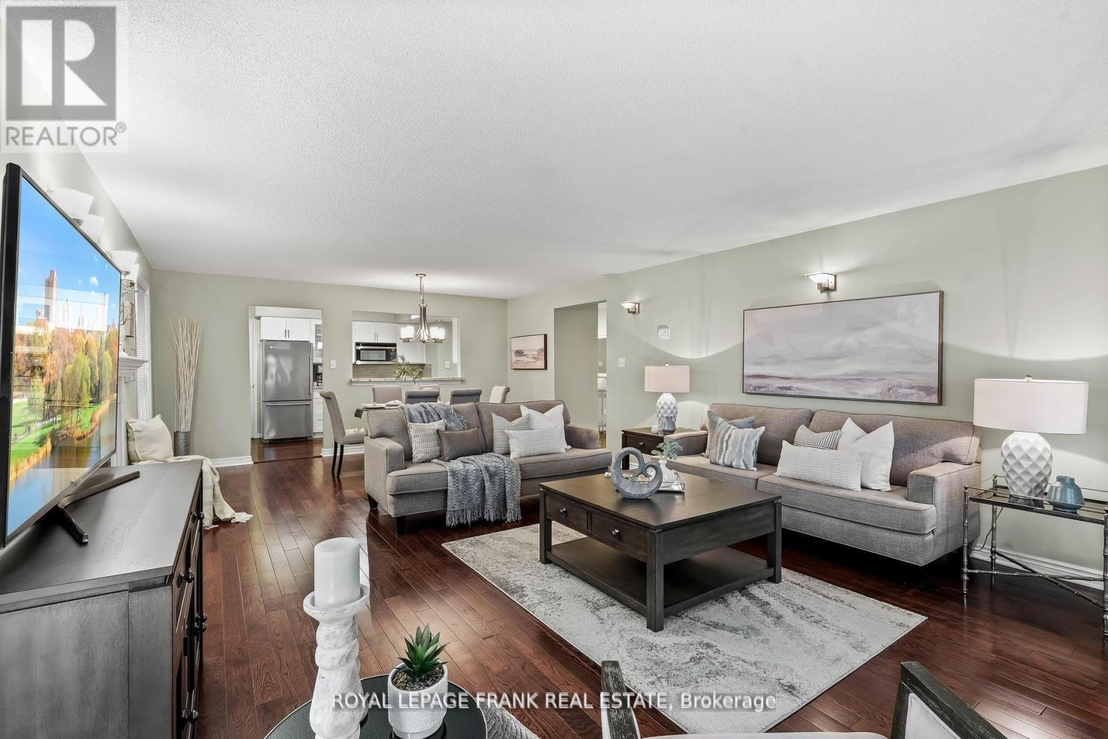 












D-13 - 1663 NASH ROAD

,
Clarington (Courtice),




Ontario
L1E1S8

