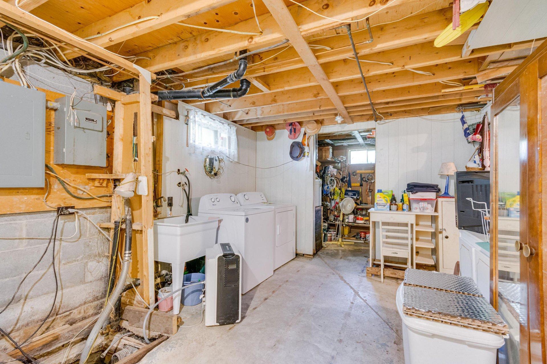 









10


Rue du Verdier

,
Cantley,




QC
J8V3B5

