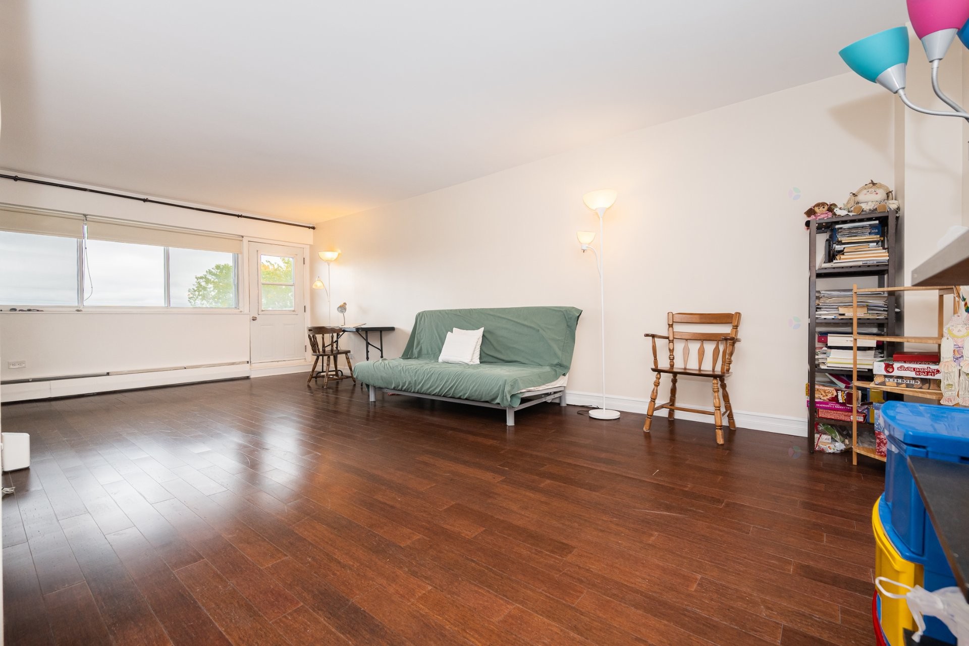 









5700


Boul. Cavendish

, 403,
Côte-Saint-Luc,




QC
H4W1S8

