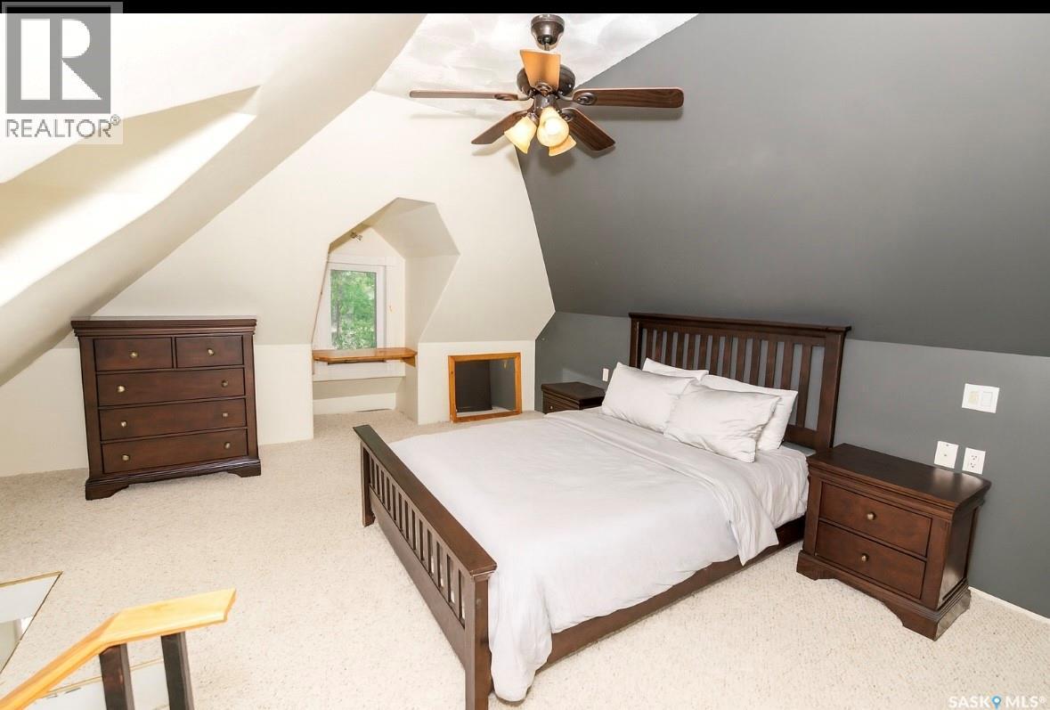 












632 Saskatchewan AVENUE

,
Kerrobert,




Saskatchewan
S0L1R0

